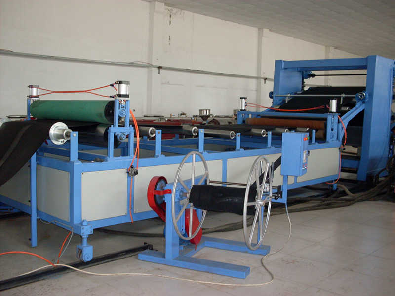 Ligne de production de géocellules