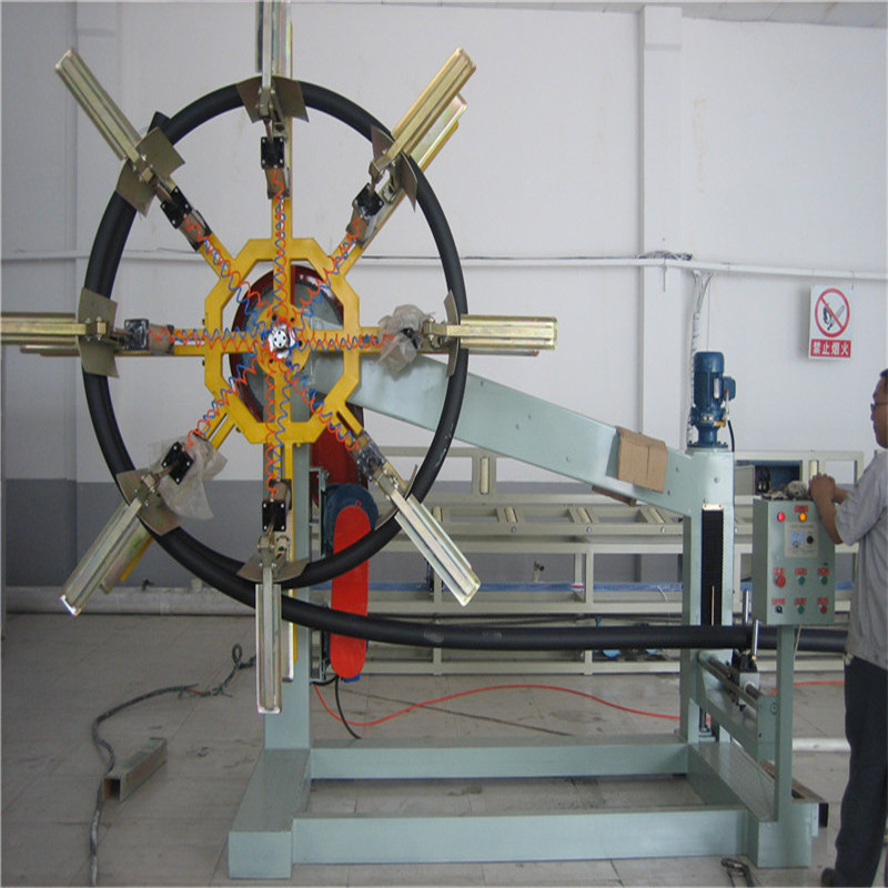 Ligne d'extrusion de tuyaux PE