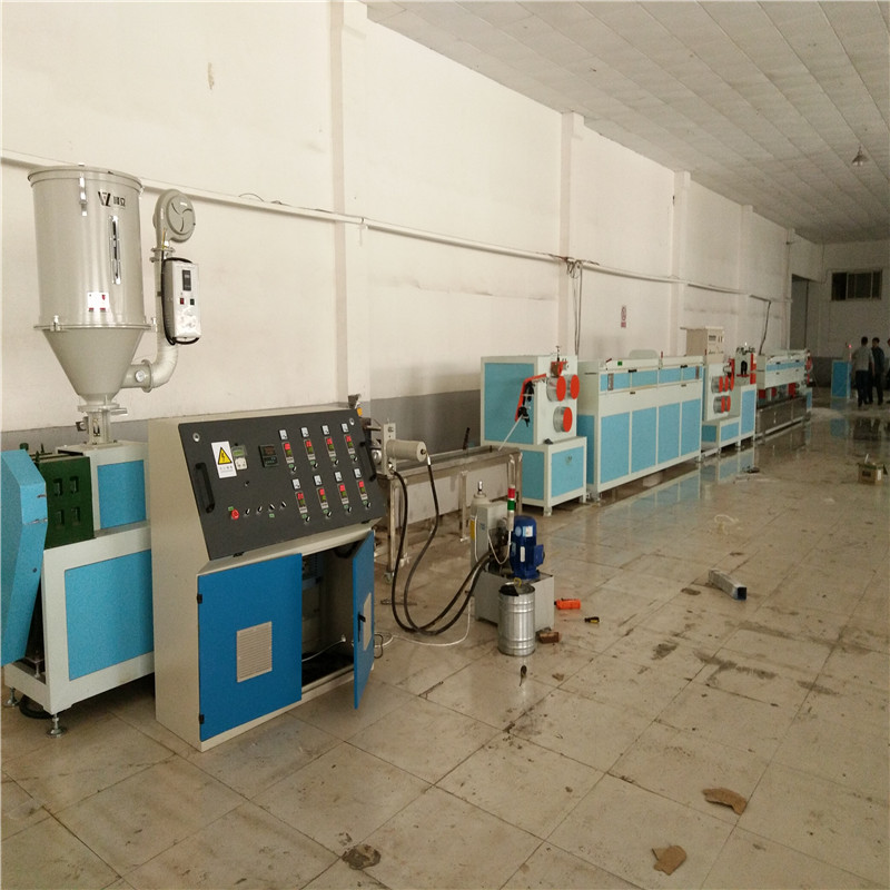 Ligne de production de bandes de cerclage PP