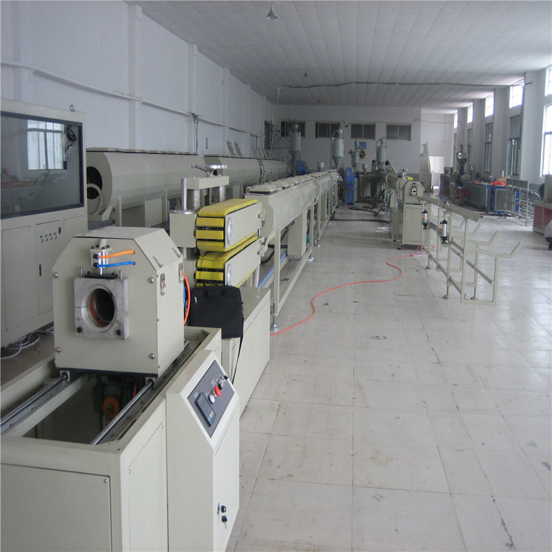Machines d'extrudeuse de tuyaux PPR/PE à trois couches